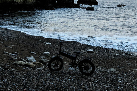 E‑Bike Safety Gear: Helmets, Lights, Reflective Wear